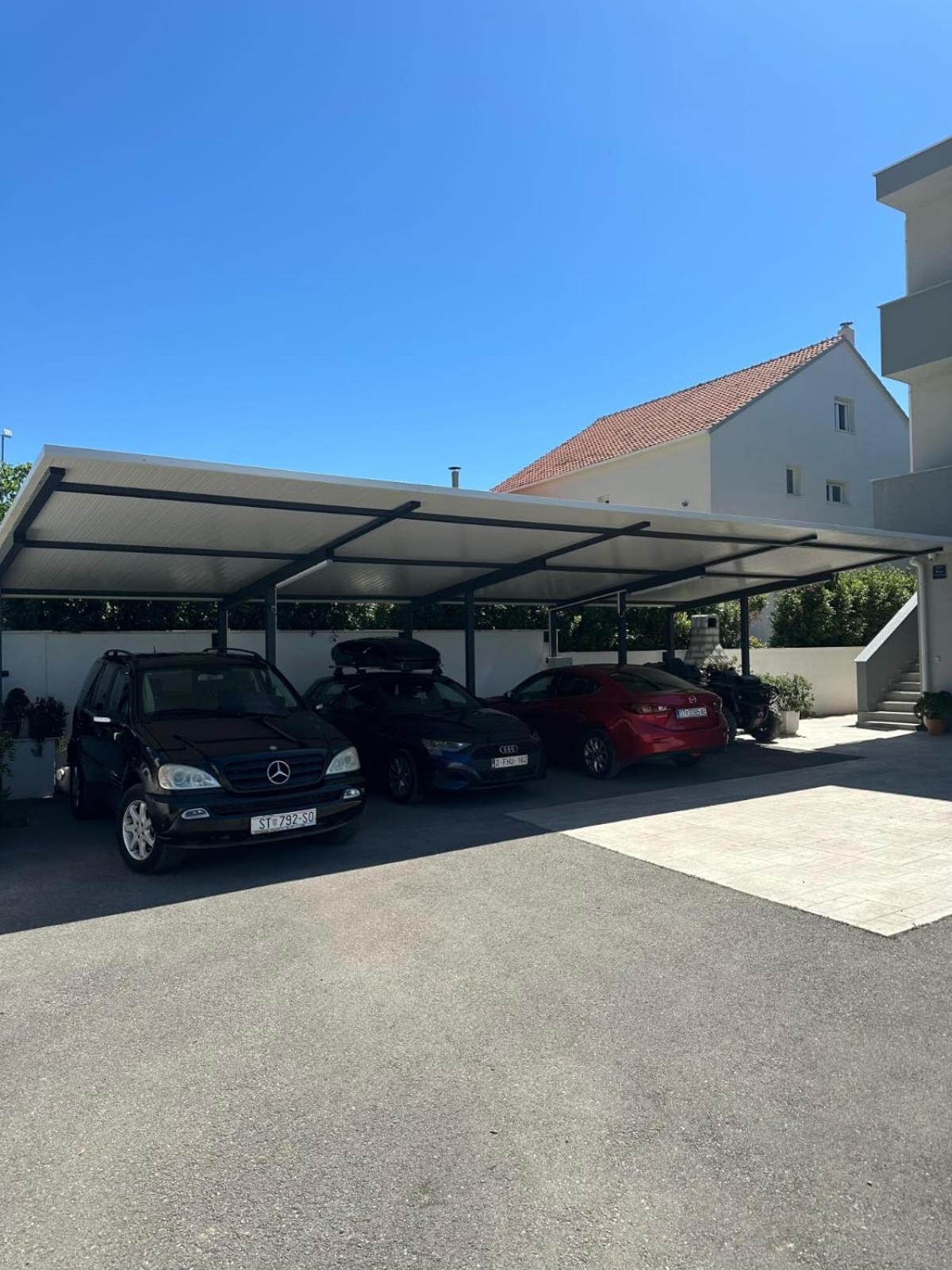 Batinic Apartments Kastela Exterior photo